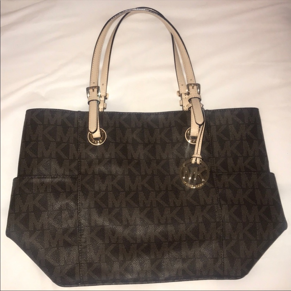 Michael Kors Jet Set Tote